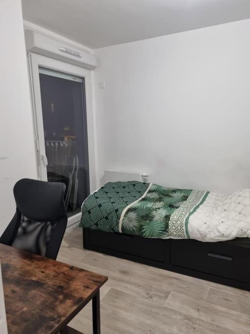 Appartement Cosy Et Equipe Meaux Zewnętrze zdjęcie